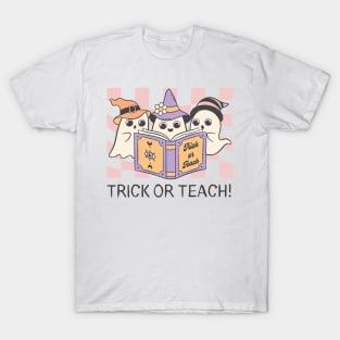 Groovy Halloween Trick or Teach Retro Ghost Teacher T-Shirt